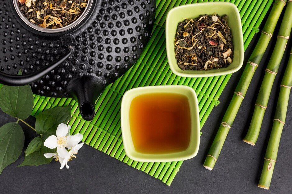 Зелёный чай с жасмином — эликсир молодости, афродизиак или летний напиток?